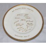 New Zealand 1958. Royal Worcester bone china plate produced by the factory to commemorate the New