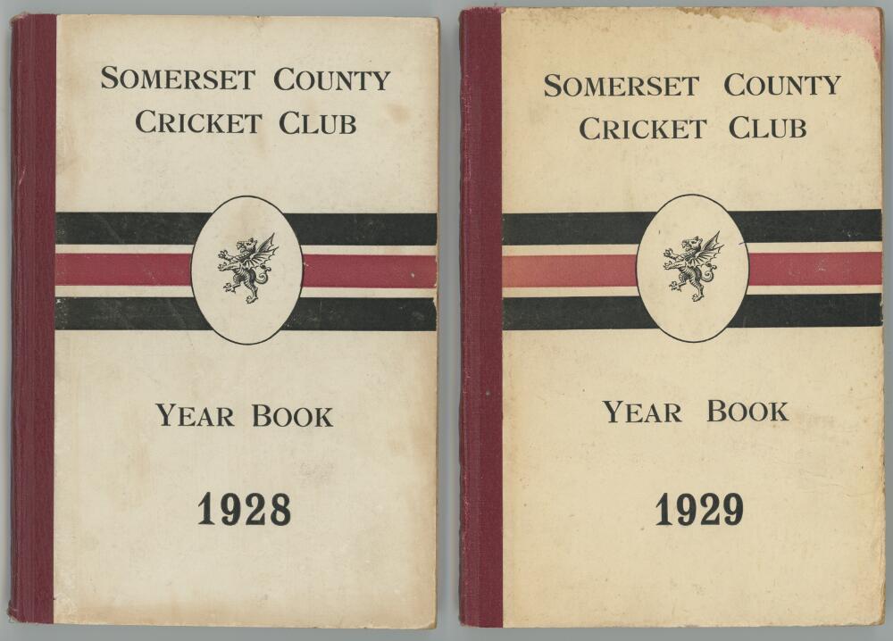 Somerset County Cricket Club Year Book 1926-1929. The Wessex Press, Taunton. Original decorative - Image 2 of 2