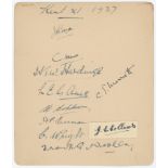 Kent C.C.C. 1927. Album page very nicely signed in ink by ten Kent players, one on piece laid