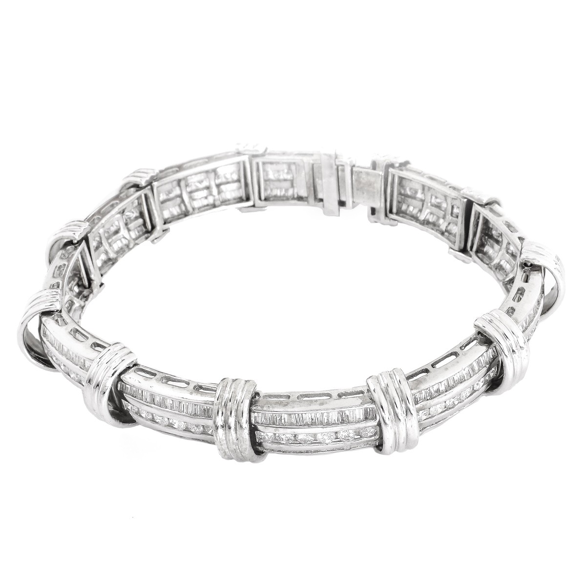 Man's Diamond and 18K Gold Bracelet - Image 2 of 6