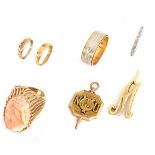 Seven Piece 14K Gold Jewelry Lot