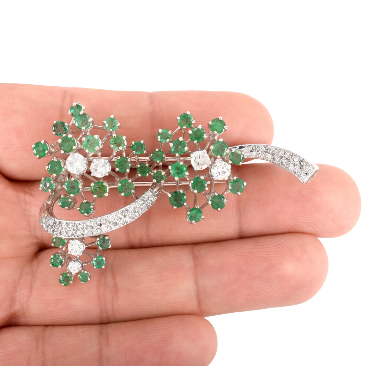 Vintage Emerald, Diamond and 18K Brooch - Image 5 of 5