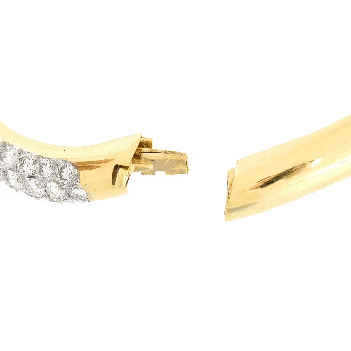 Vintage Van Cleef & Arpels Diamond and 18K Bangle - Image 4 of 5