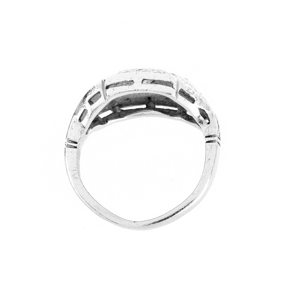 Art Deco Diamond and Platinum Ring - Image 4 of 6