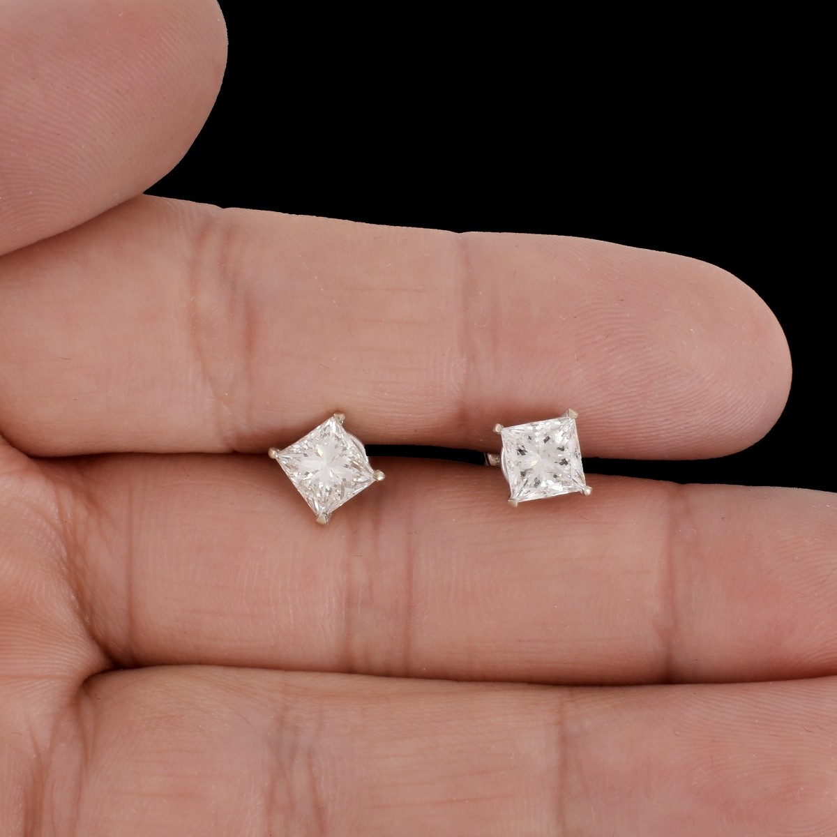 2.29ct TW Diamond and 14K Ear Studs - Image 6 of 7