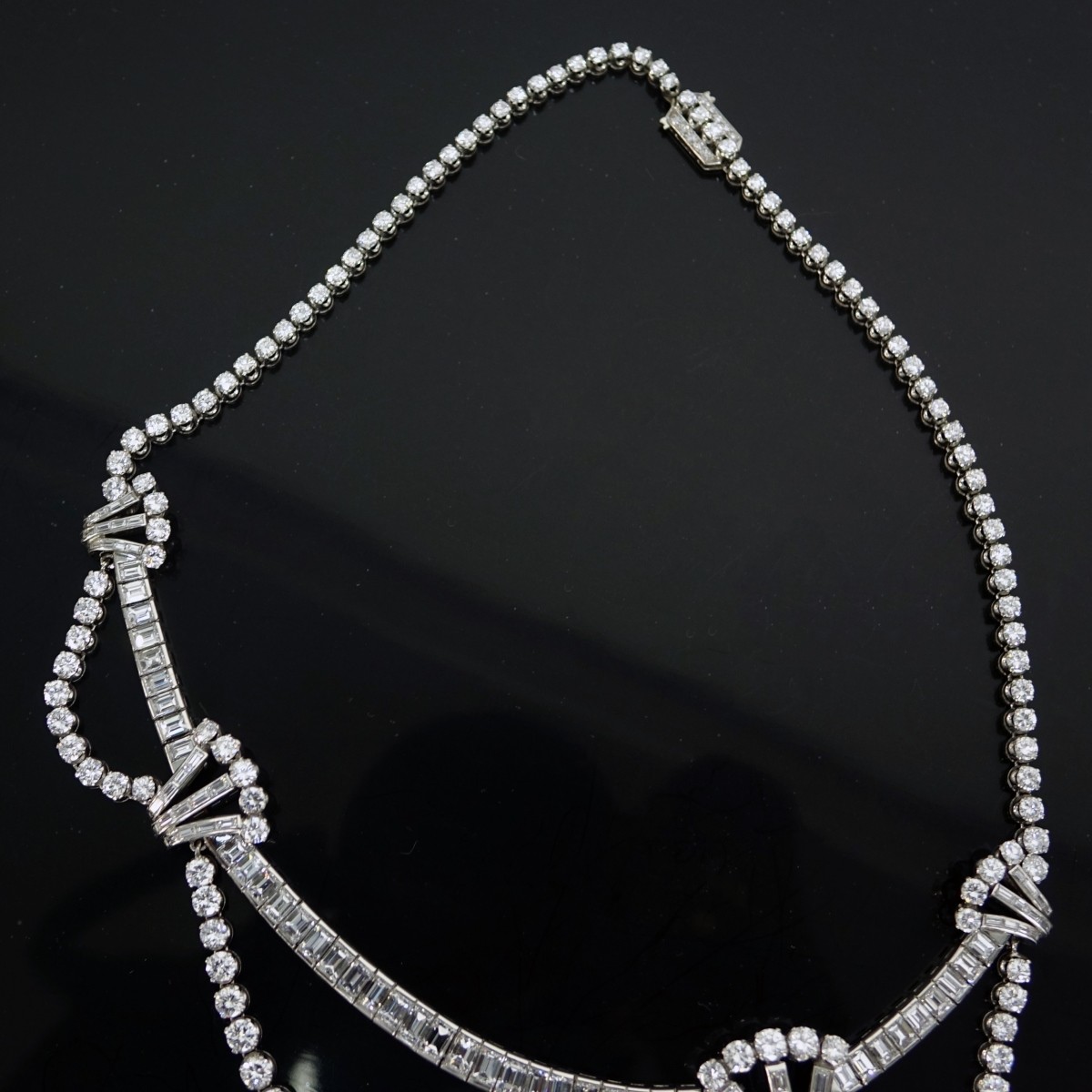 Art Deco 50ct Diamond and Platinum Necklace - Image 3 of 4