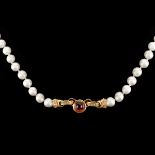 Vintage 7.0mm Pearl and 14K Necklace