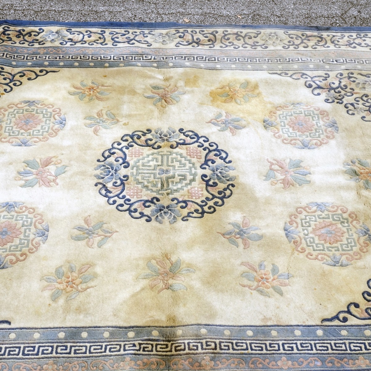 Oriental Rug - Image 2 of 4