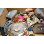 A box of assorted specimen rocks to include agate slices, geodes etc