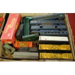 One box containing a quantity of Triang 00 gauge railway items to include giraffe transporters and