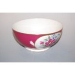 A Russian porcelain bowl from the Kuznetsov Dulevo factory, with export mark for 1926-35,