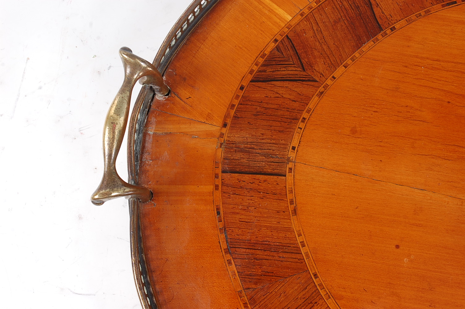 A 19th century satinwood, rosewood crossbanded and conch-shell marquetry inlaid tray, having a - Image 2 of 3