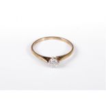 A 9ct diamond solitaire ring, the rouond brilliant cut diamond, estimated approx. 0.20cts, with