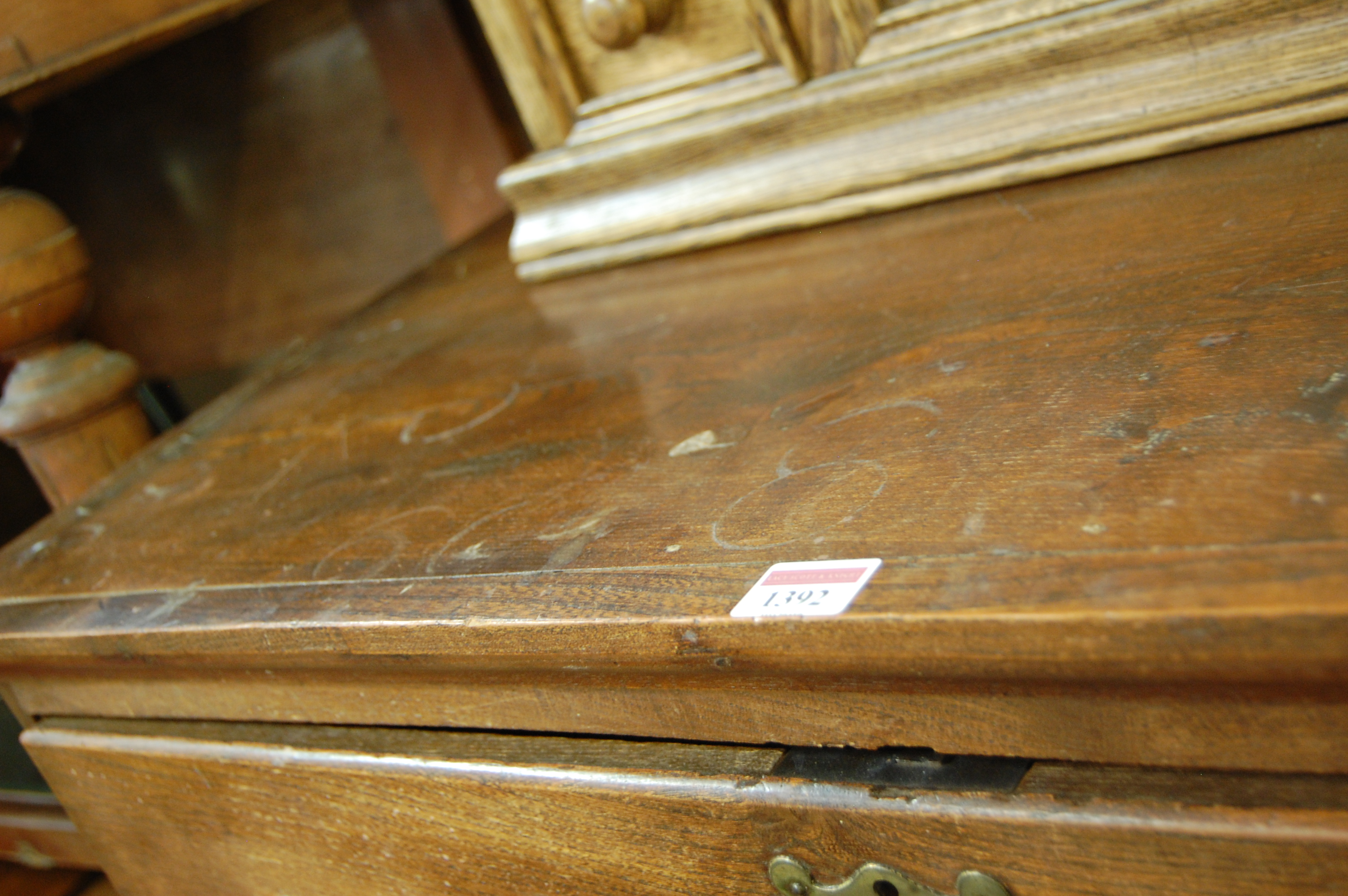 An 18th century provincial oak and elm chest of four long drawers, on bracket supports, w.91.5cm - Image 2 of 5