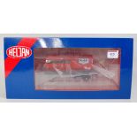 Heljan finescale red Mobil Charringtons tank wagon box code 1004 (NM-BM)