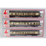 3x Lima brown and cream GWR bogie corridor coaches including 2x No. 5015 and a brake/3rd No. 5103 (