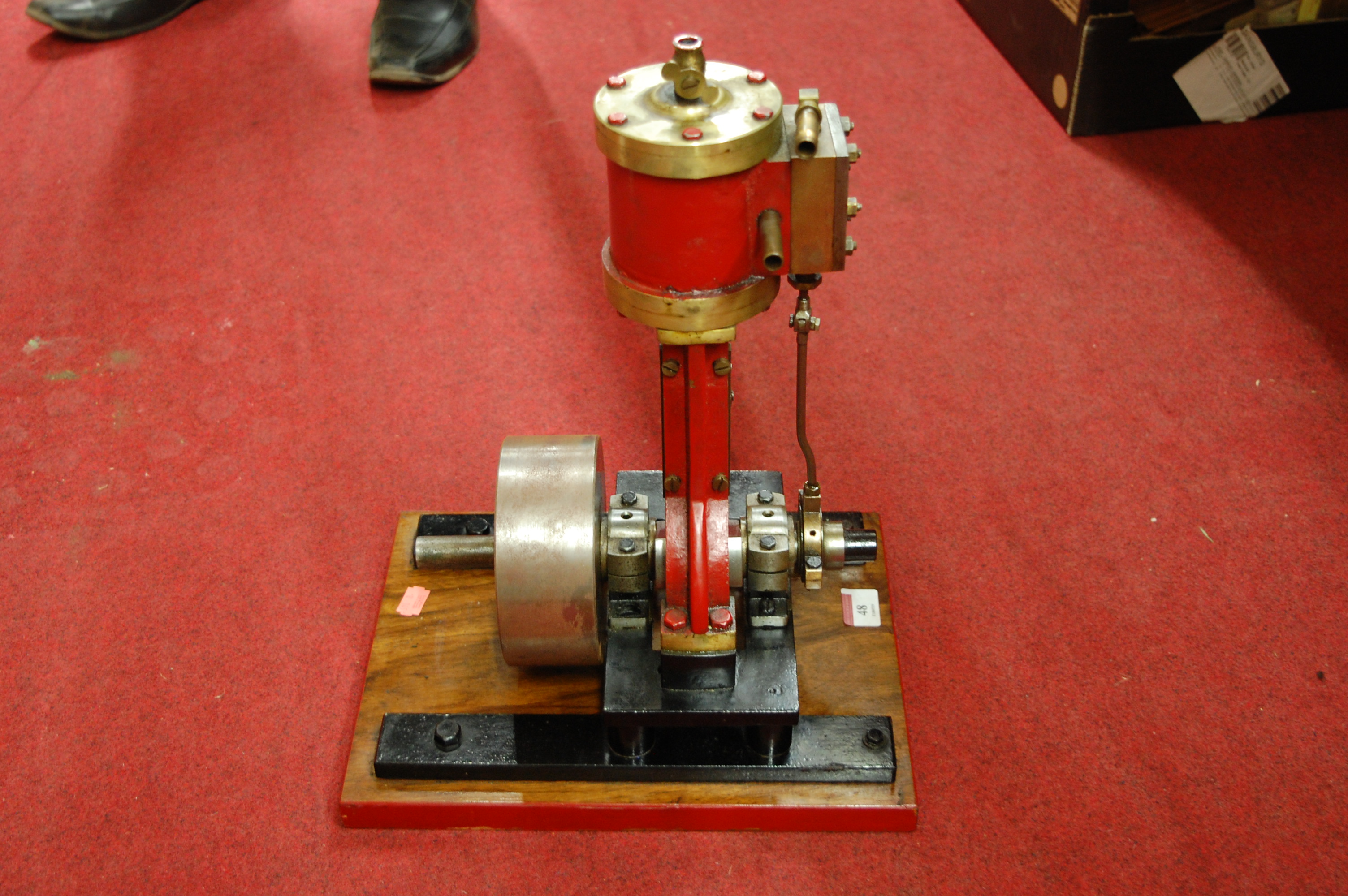 A live steam vertical Stuart Turner type steam engine comprising of a single vertical cylinder - Image 4 of 6