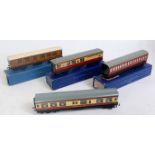 Eight Hornby Dublo coaches for 3-rail:- 2 x D3 LMS 1/st/3rd and 1 x D3 LMS Br/3rd, all (FG), all two