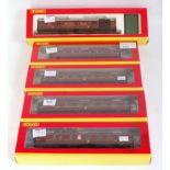 4 Hornby later series Stanier period 3 coaches R4230A, R4231A, R4232A, R4233 and R4155 LMS TPO