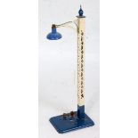 Hornby 1931-3 No. 1E blue lamp standard (G)