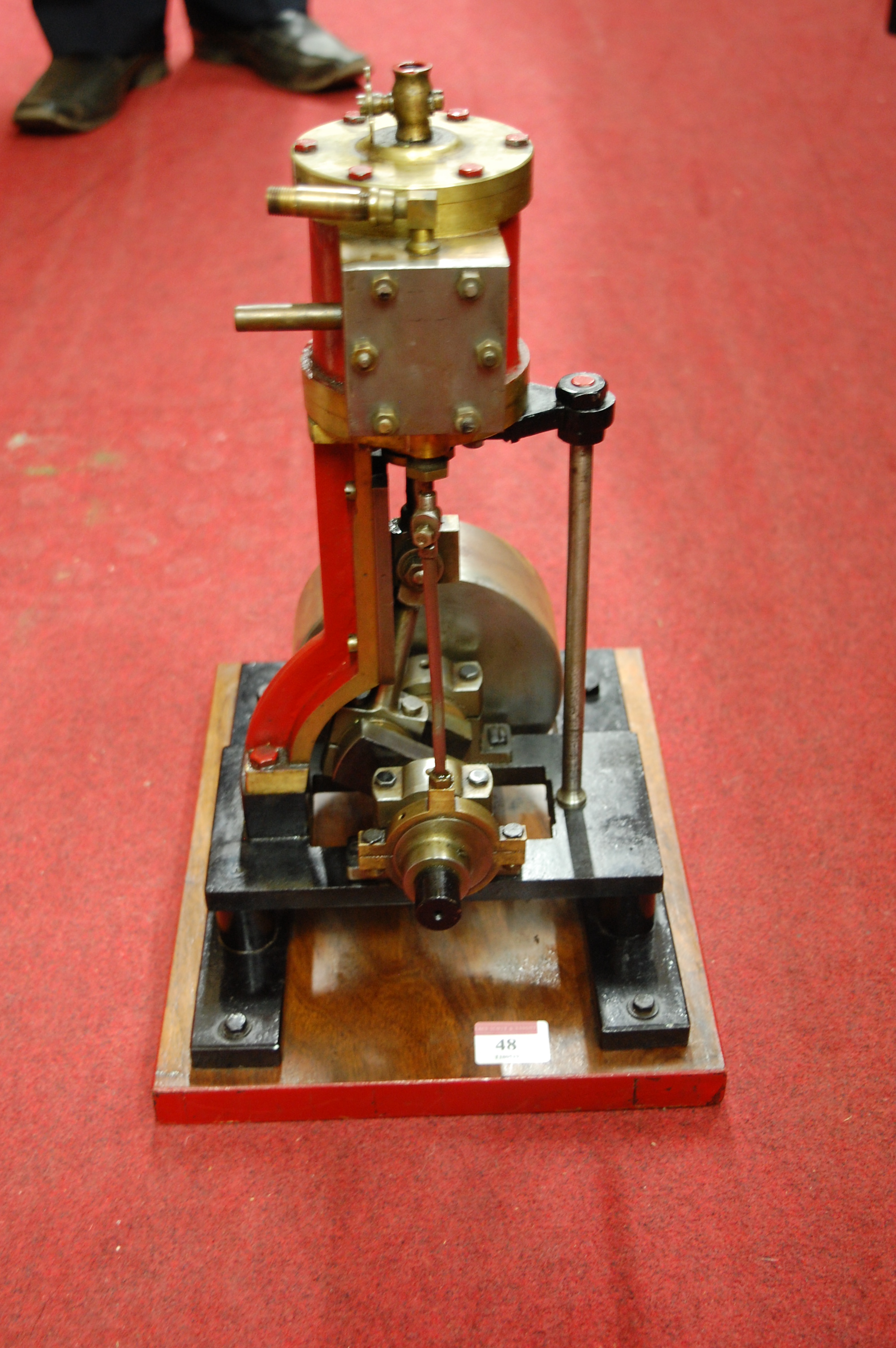 A live steam vertical Stuart Turner type steam engine comprising of a single vertical cylinder - Image 2 of 6