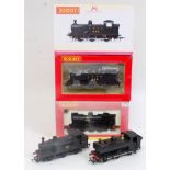 Four various boxed and loose Hornby and Triang locomotives to include a Hornby BR black No. 68074