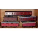 Large tray of five items to form a parcels train, all BR livery, bogie GUV, long wheelbase CCT, ex