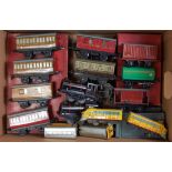 Large tray mainly Hornby '0' gauge items, 4 x post war no. 1 coaches including 2 x LNER 1st/3rd (G),