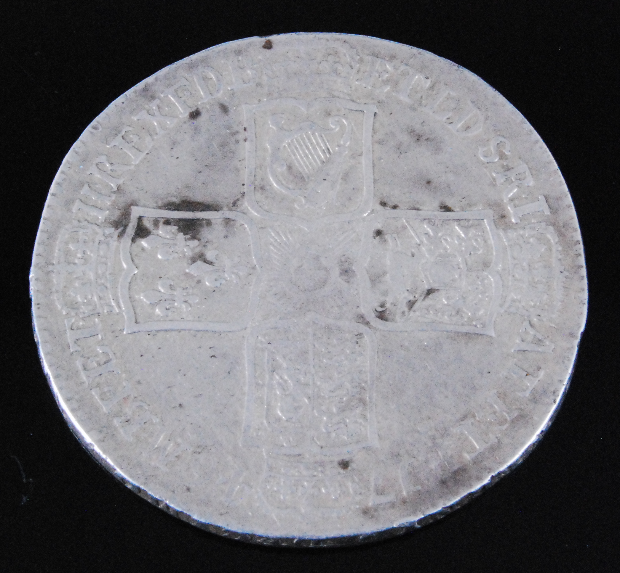 Great Britain, 1746 half crown, George II bust with Lima below, rev; crowned quartered shields, date - Image 2 of 2
