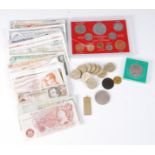 World banknotes, a collection of various banknotes to include Bank of England Ten shillings, Austria