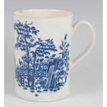 A Worcester porcelain blue and white tankard, decorated in the Plantation pattern, circa 1770,