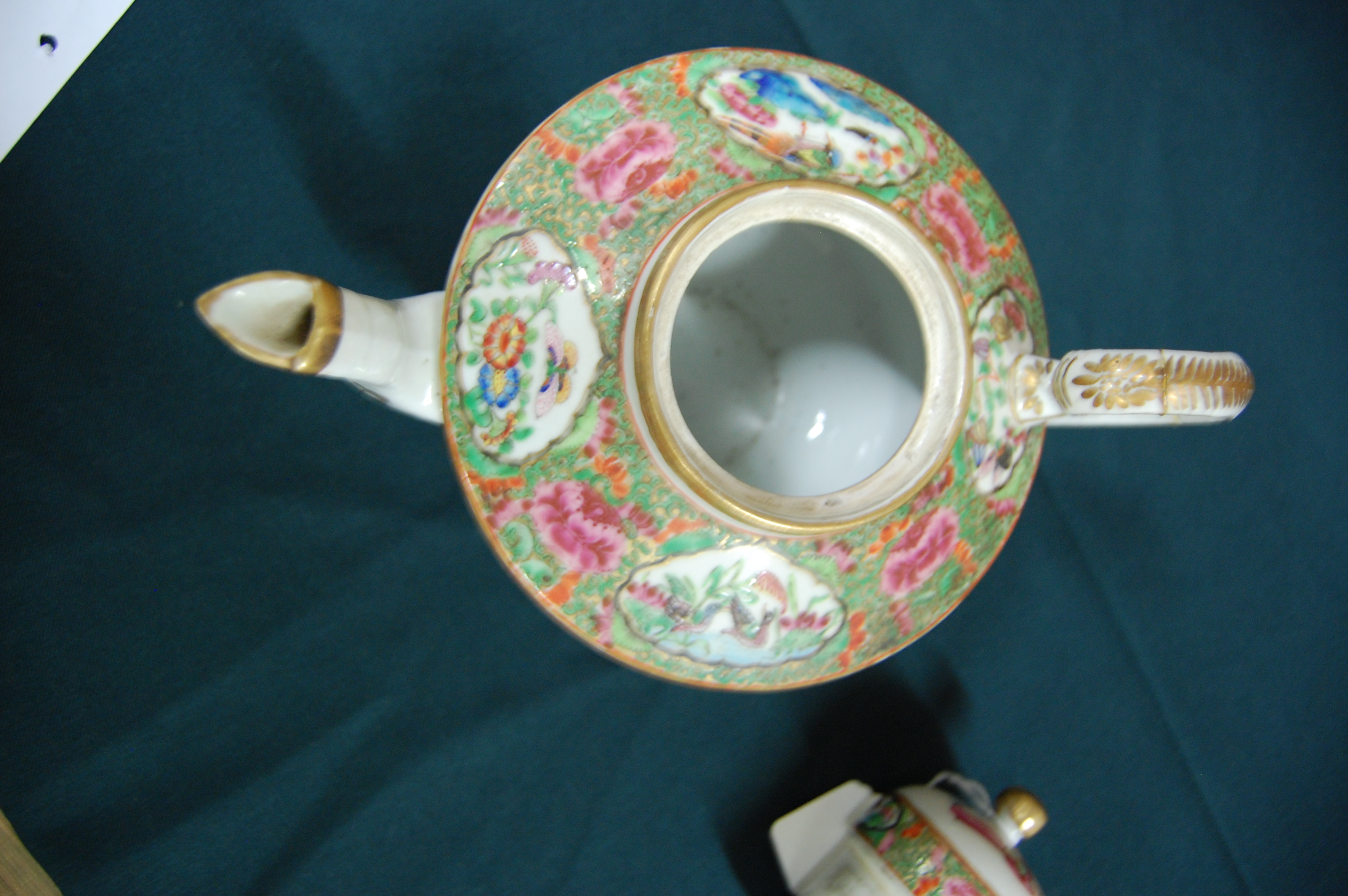 A Chinese Canton part tea service, comprising teapot, large cream jug, sugar bowl and cover, five - Image 15 of 50