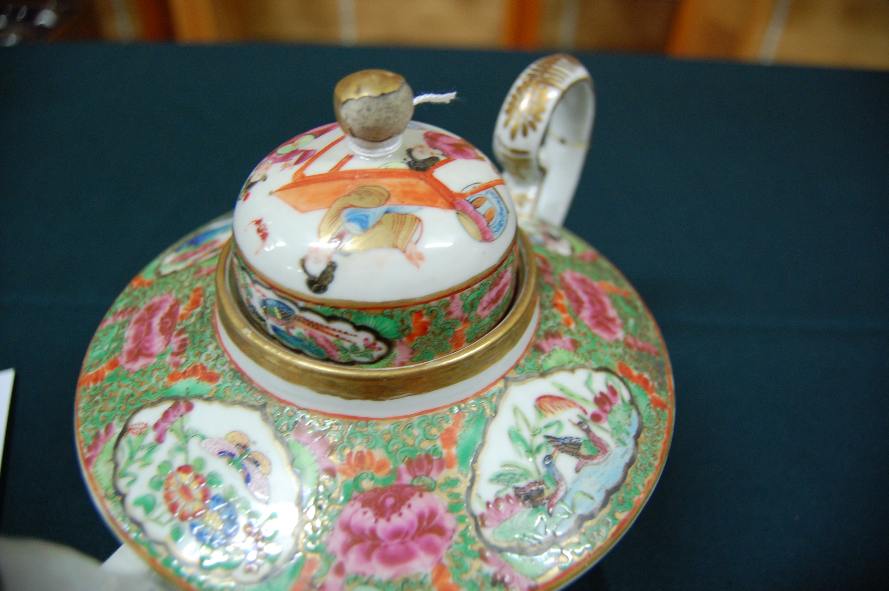 A Chinese Canton part tea service, comprising teapot, large cream jug, sugar bowl and cover, five - Image 11 of 50