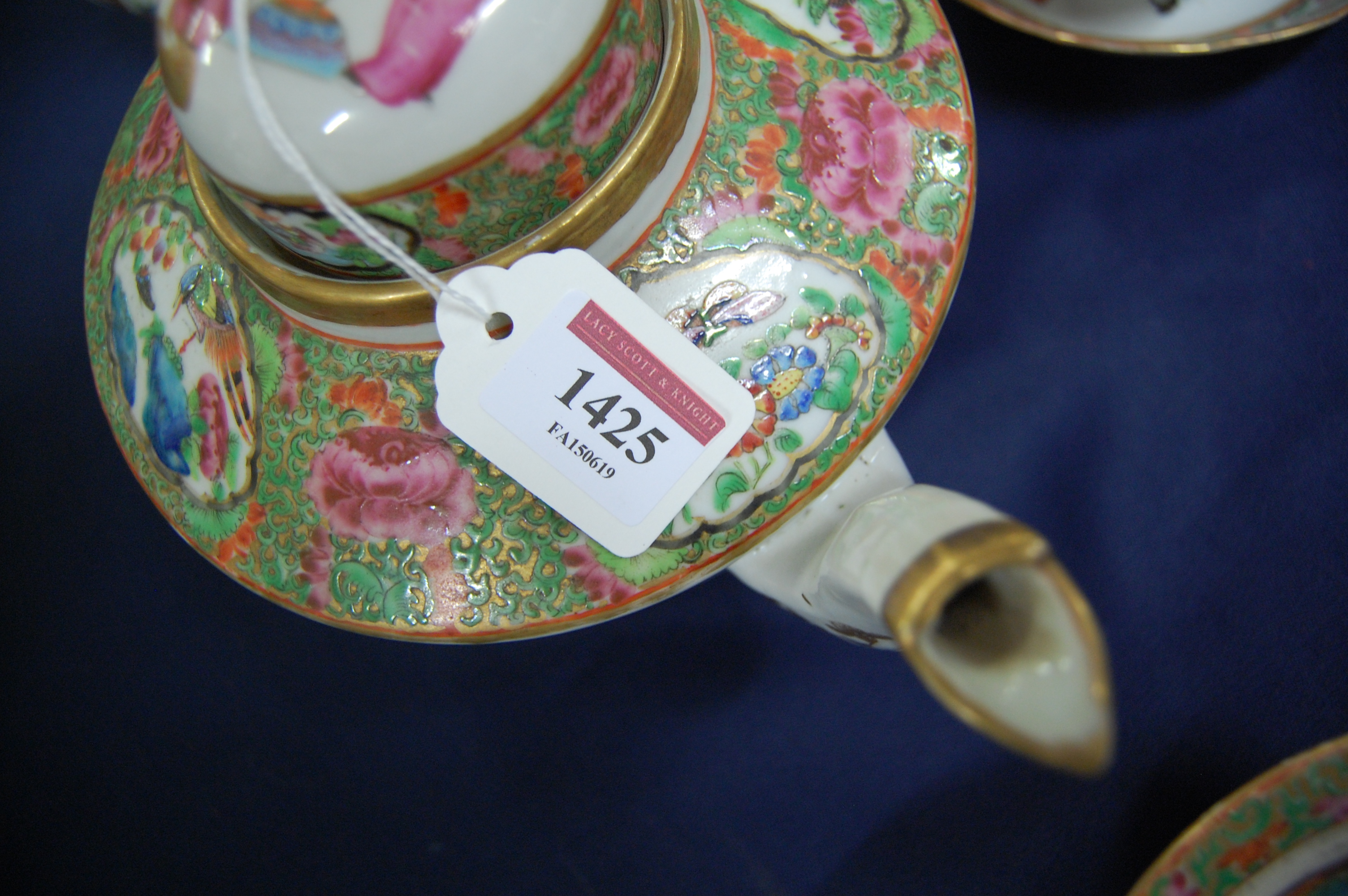 A Chinese Canton part tea service, comprising teapot, large cream jug, sugar bowl and cover, five - Image 50 of 50