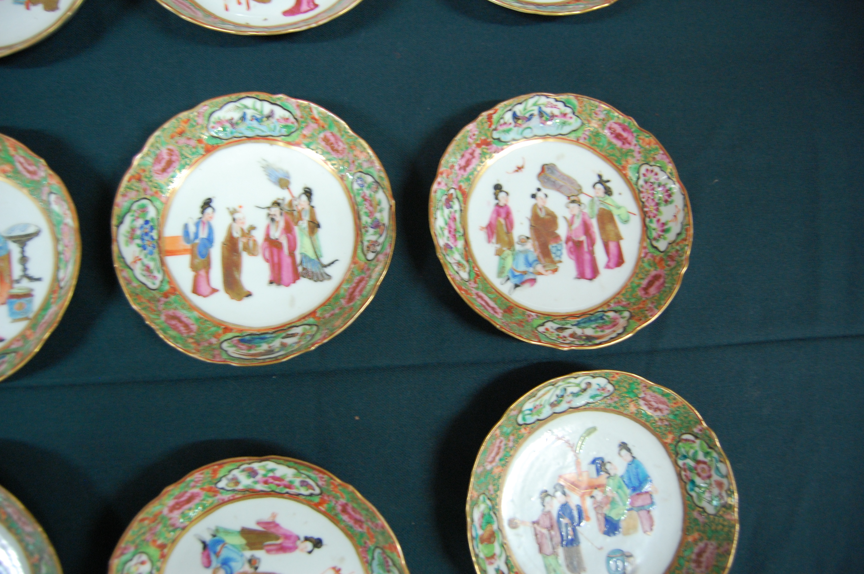 A Chinese Canton part tea service, comprising teapot, large cream jug, sugar bowl and cover, five - Image 33 of 50