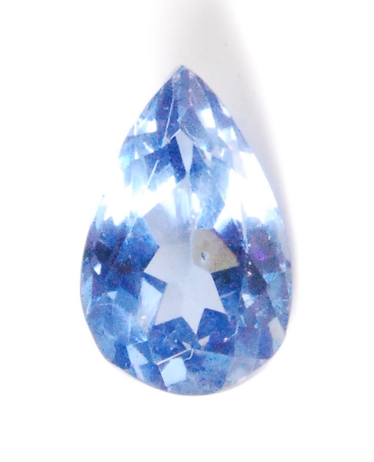 A loose heat-treated natural tanzanite, of blue colour, being pear cut, weight 6ct, with certificate