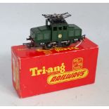 A Triang R254 BR green 0-4-0 steeple cab locomotive with instructions (G-BG)