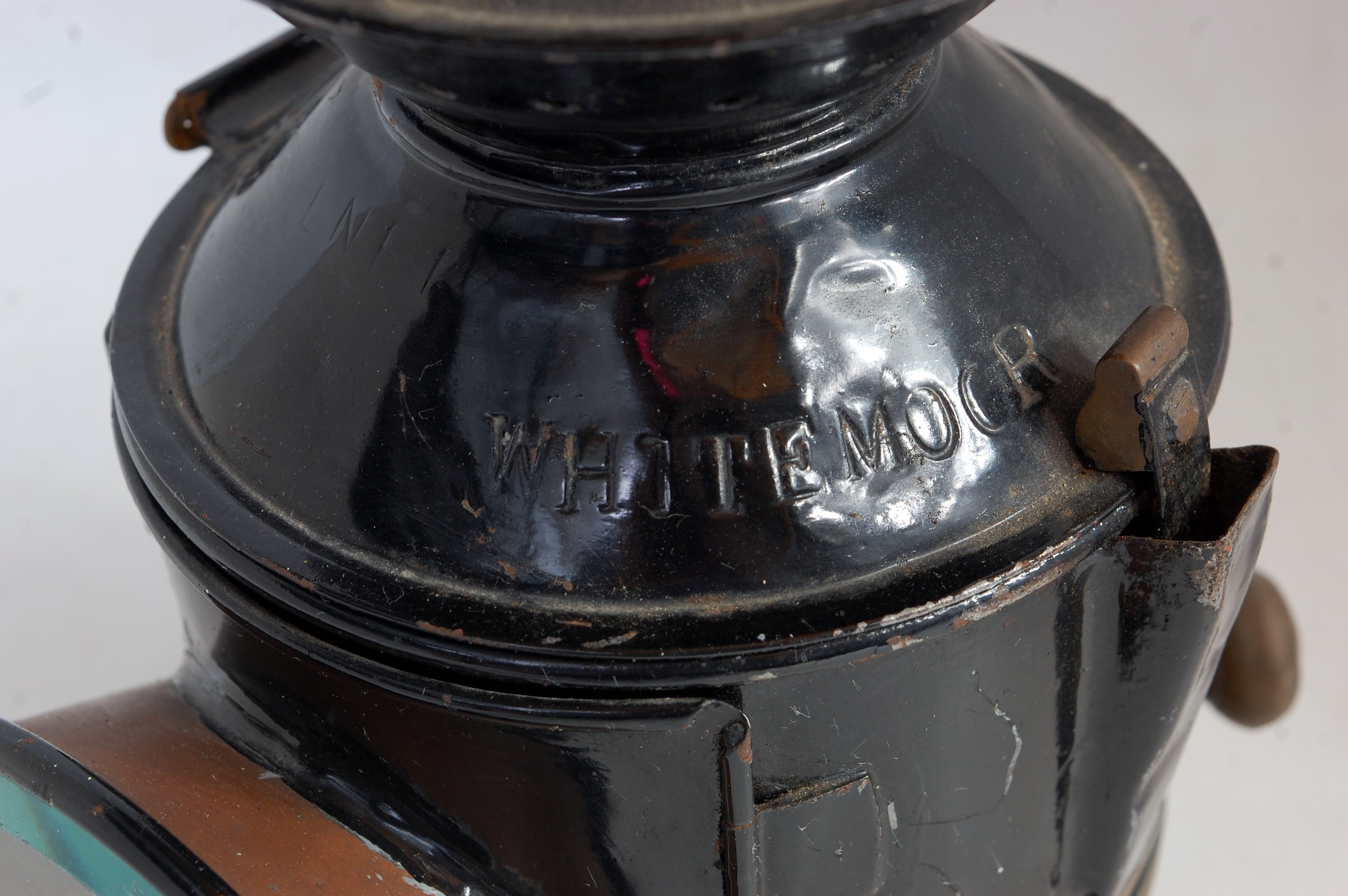 An LNER stamped Great Eastern Railway style knob-lamp dated 1940 and impressed with location - Image 2 of 2