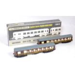 Wrenn 2-car Brighton Belle set No. 3052 brown and cream W3006/7 white tables packing stamp 90209 (