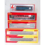 Mixed lot of Hornby corridor coaches, boxed 2x R4702 Virgin Mk2E coaches with lights (M-BM), 2x