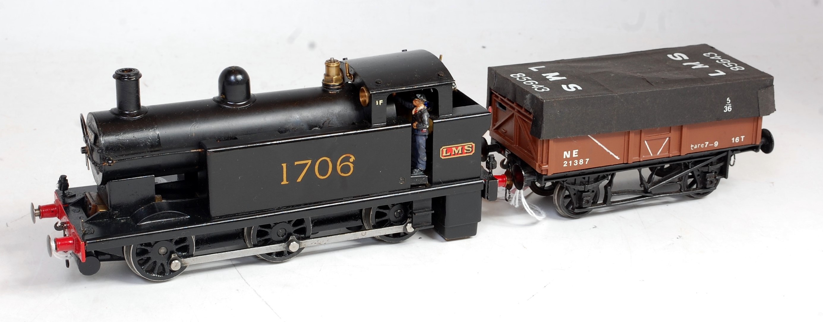 Leech (Rochester) Ltd ‘Mollyette” 0-6-0 tank loco LMS No.1706, modified with scale buffers, single