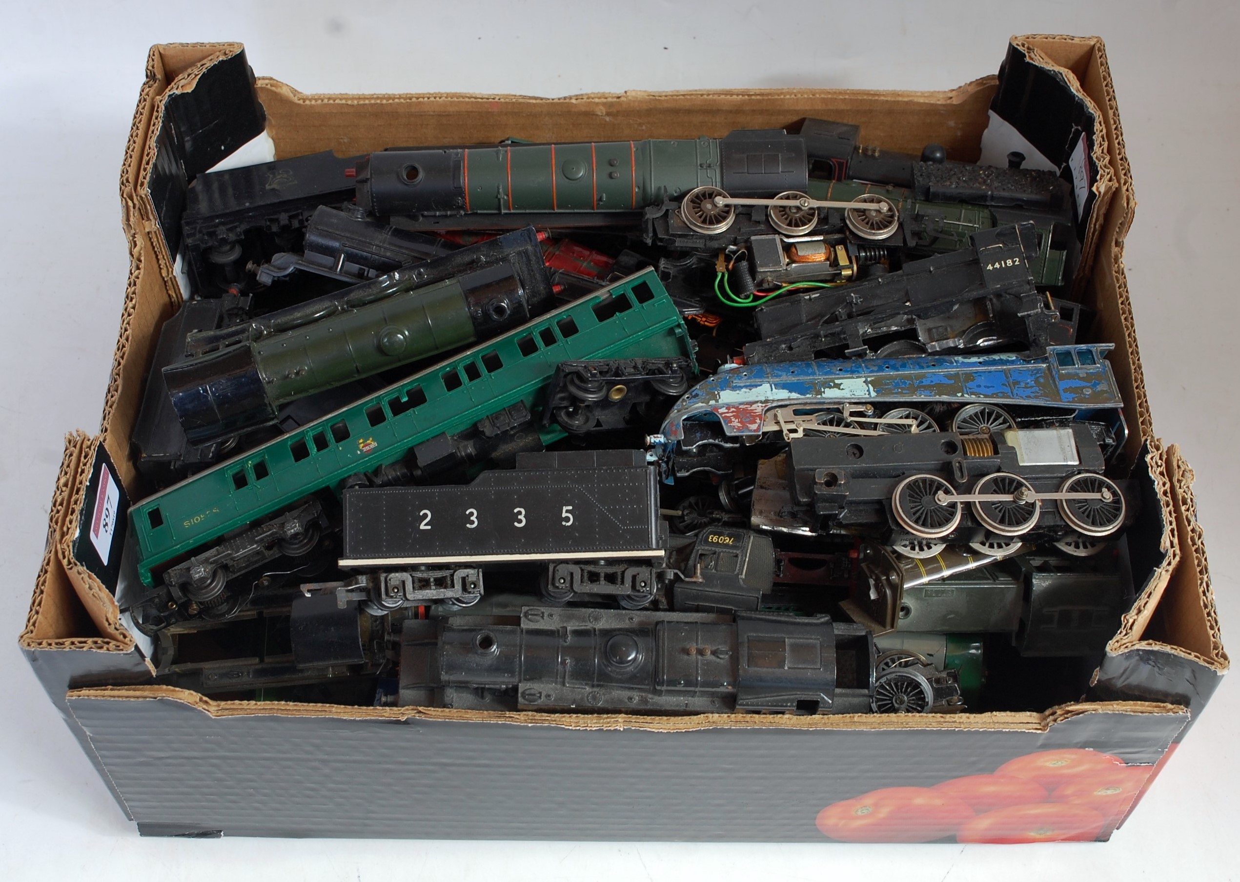 Tray containing quantity of locomotive and tender bodies, chassis, motors etc, for spares or