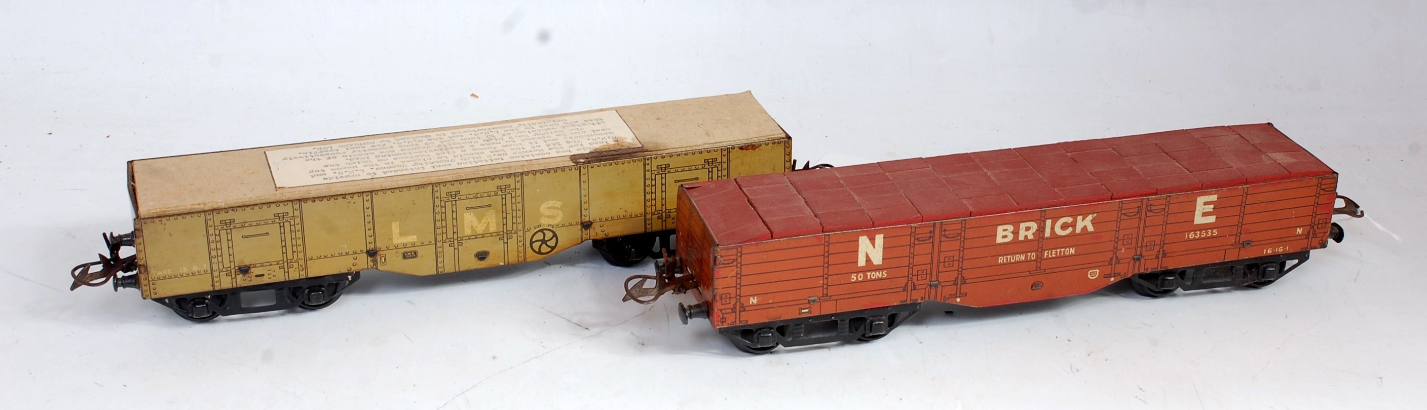 Hornby 1936/41 2x No. 2 High Capacity wagons including NE brick with dummy load and a LMS coal