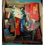 One box to include various 00 gauge railway wagons etc