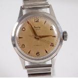 A vintage gent's Breitling steel cased wristwatch, having a signed champagne dial (discoloured),