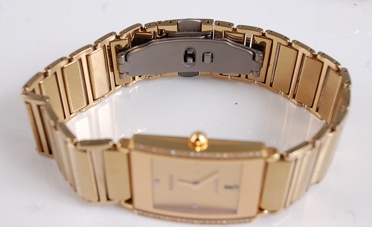 A Rado Diastar integral quartz wristwatch, the rectangular champagne dial with a diamond set at - Image 4 of 4