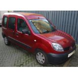 A Renault Kangoo motor car - AU07 GNV, mileage approx 15,050, red, manual, petrol, 1.2 litre, 5 door