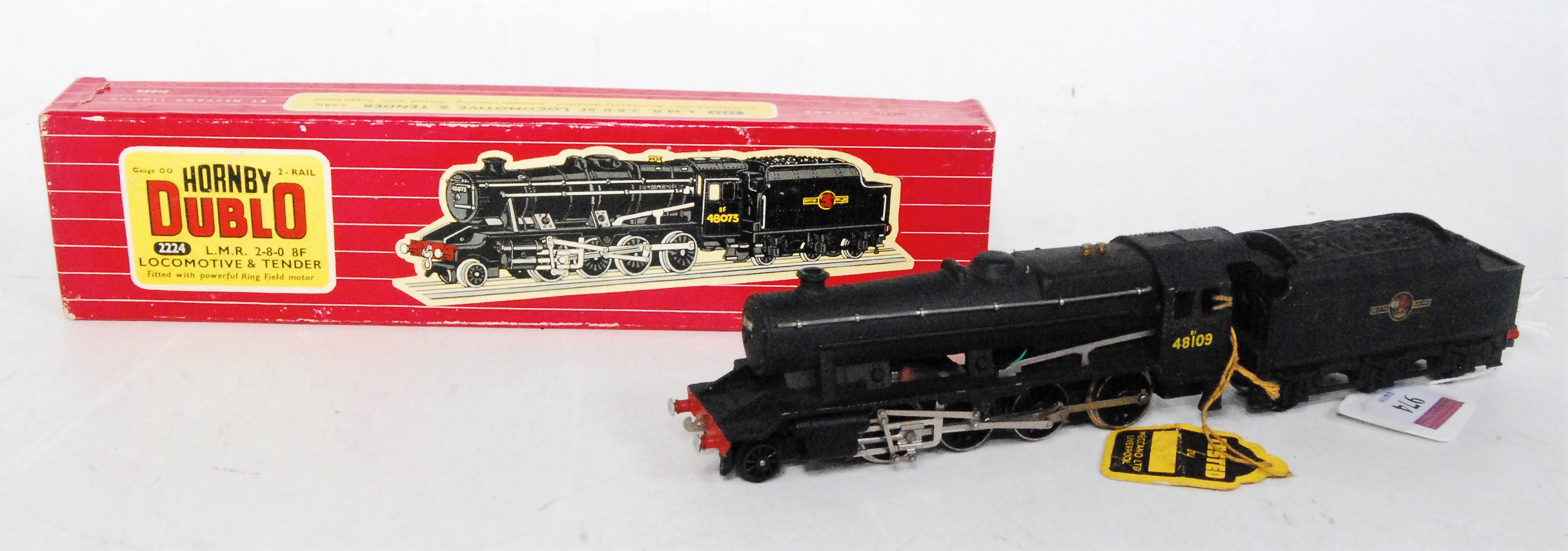 Hornby Dublo 2225 2-rail 8F loco and tender 48109, block motor, small chip to top of boiler (NM) box