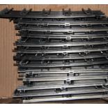 Lionel electric 0 gauge track: 9 standard length straights with 16 pieces approx 54" radius