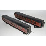 Exley 57ft LMS mainline corridor coach 3rd class No. 2222 various scratches to sides and roof with